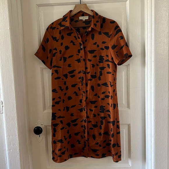 Never Fully Dressed Dresses & Skirts - Never fully dress mini button down shirt dress print